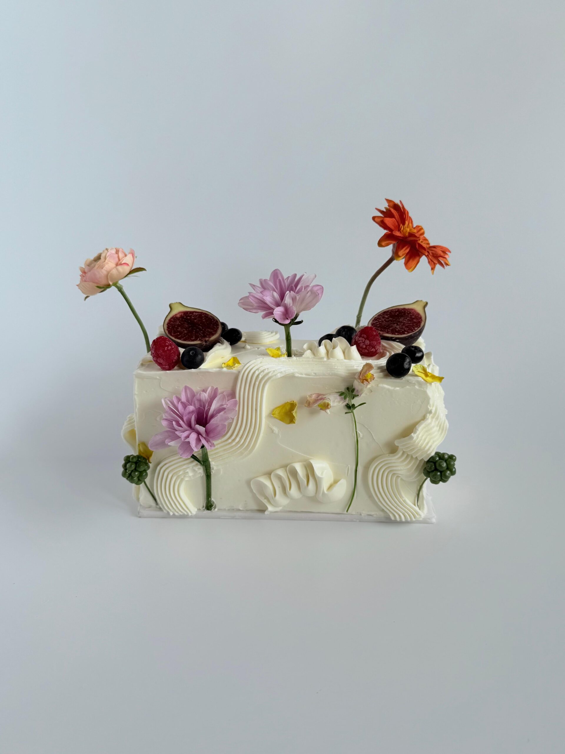GARDEN CAKE RECTANGULAR